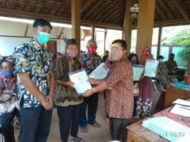 PENYERAHAN SERTIFIKAT TANAH PROGRAM PTSL 2020